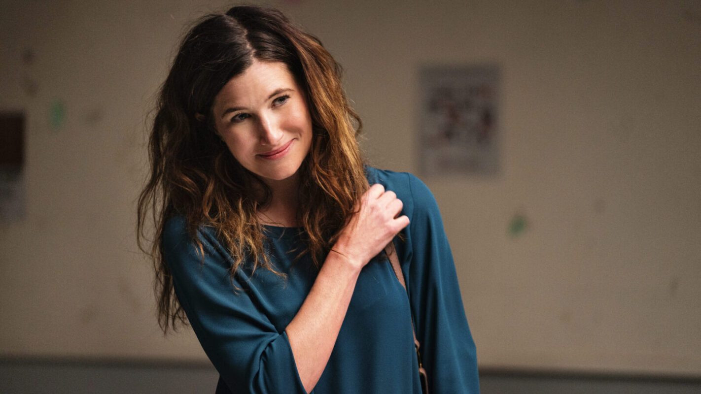 Kathryn hahn cast knives out 2