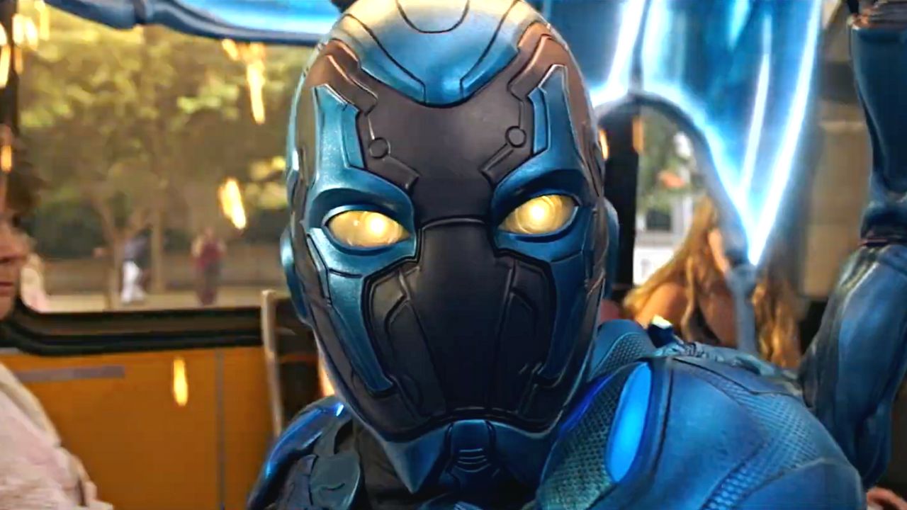 Lo spettacolare trailer finale del cinecomic Blue Beetle